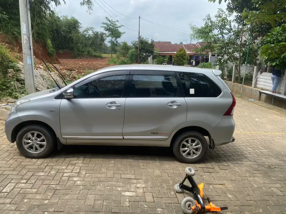 Toyota Avanza 2012 Bensin