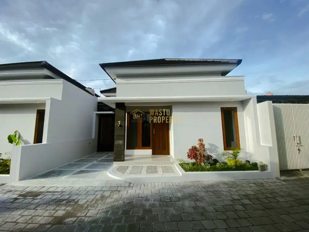 RUMAH CANTIK, SIAP HUNI, DEKAT SEKOLAH BUDI MULIA TAJEM MAGUWOHARJO