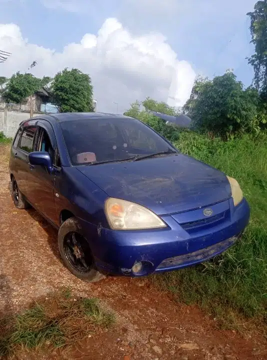 Suzuki Aerio metic 2004