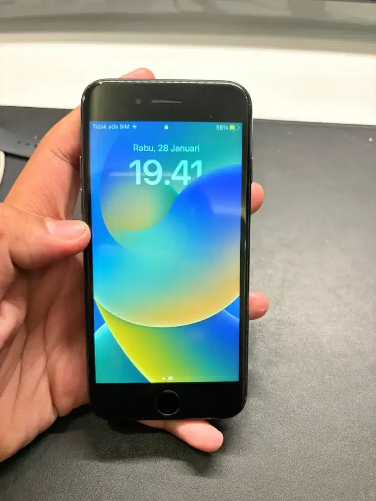 Di jual iphone 8 64gb
