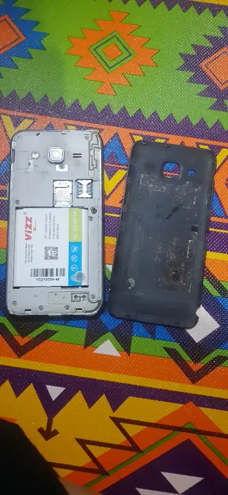 Hp bekas Samsung J2
