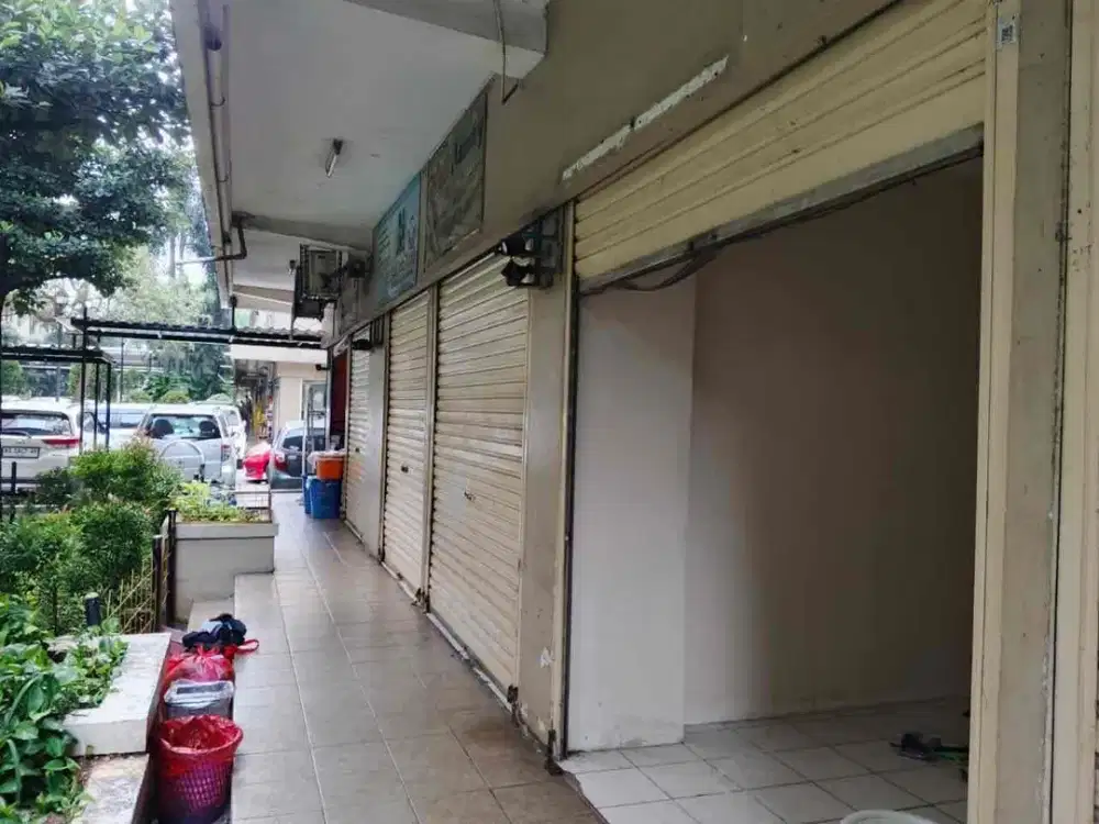 Disewakan kios ruang usaha apartemen gading nias kelapa gading