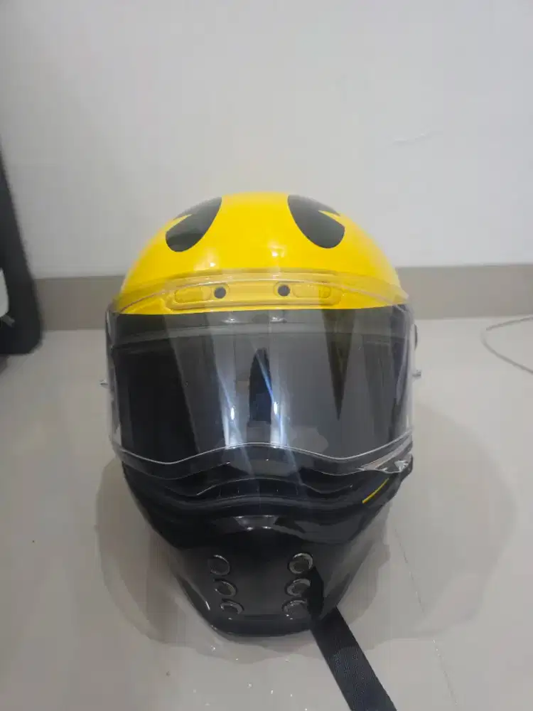 Helm hjc pacman special edition