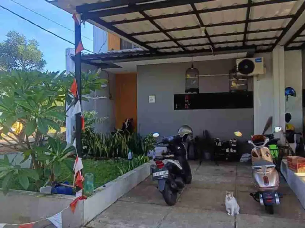 Dijual rumah hoek cluster Gardens