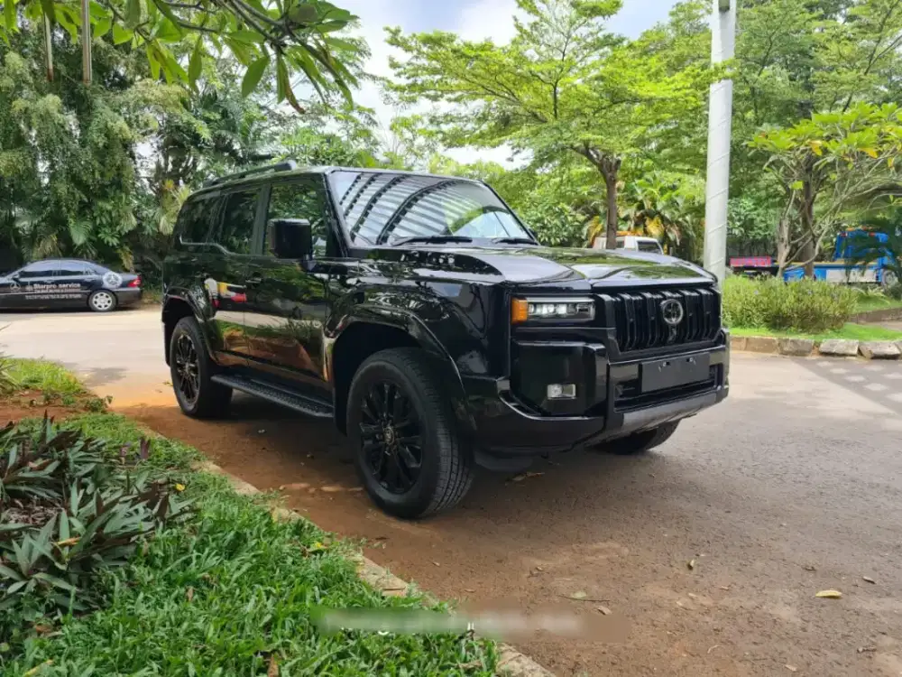 Toyota Prado 2.8L Kakadu Diesel Hybrid