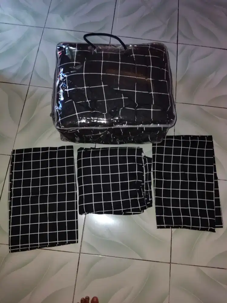 Seprey nomor 2 ( rumbay) sarung bantal dan bad cover