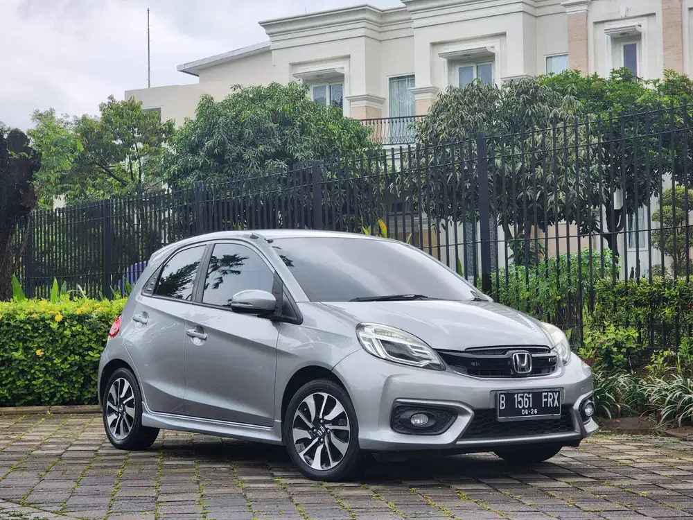 BRIO RS CVT 1.2 AT 2016 SILVER ISTIMEWA SEGER KREDIT AGS MURAH !!