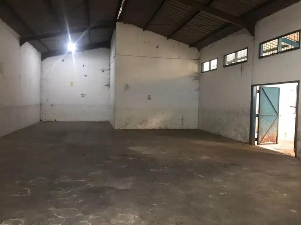 Gudang Jl. Satria Raya Babakan Ciparay