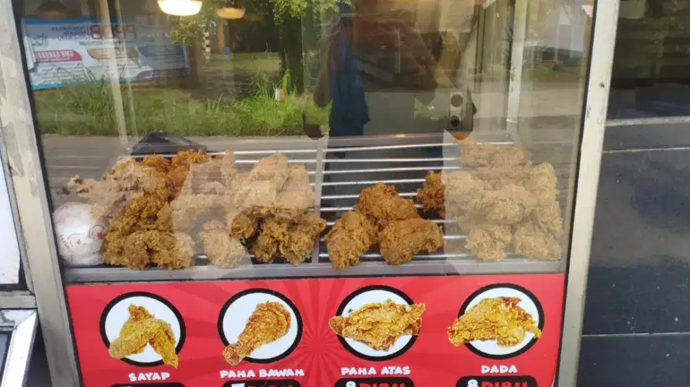 Operator Lapak Ayam Geprek