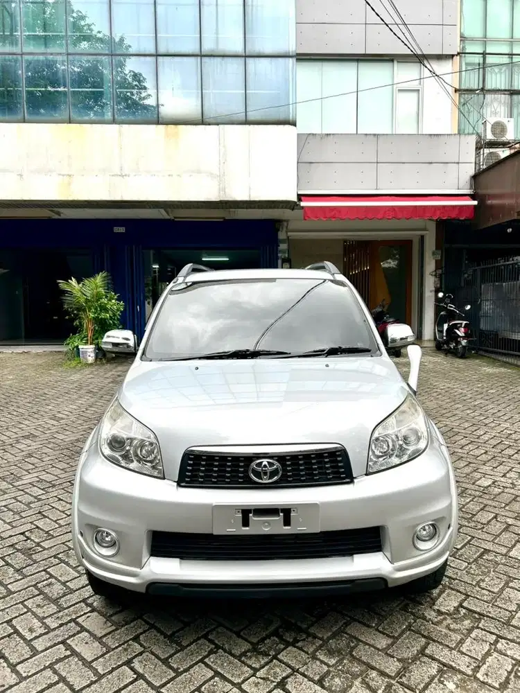 (TDP 15JT) Toyota Rush S AT Matic 2013