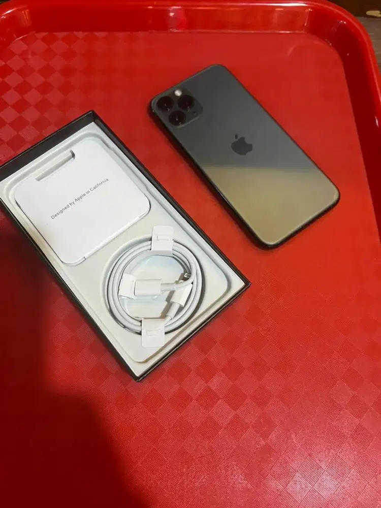 iphone 11 pro 256gb pastikan baru guys 4G