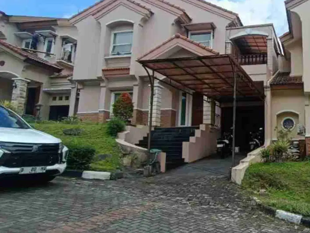 Rumah Siap Huni di Komplek Alamanda Tubagus Ismail Dago