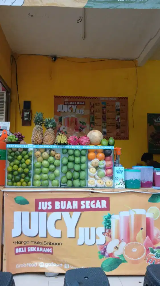 Kaca Aquarium Buah (Jus Buah)