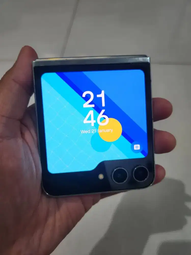 Samsung Z Flip 5 256gb RESMI