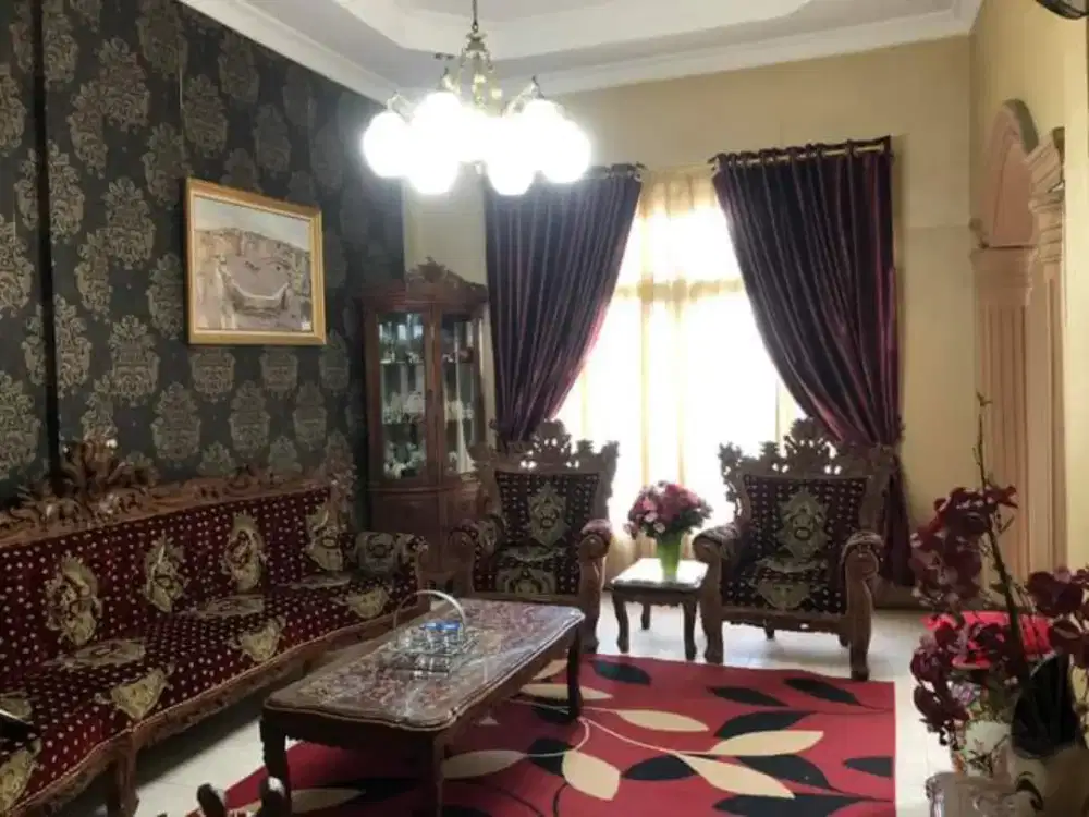 Dijual Rumah Murah 2 lantai di Padang Bulan