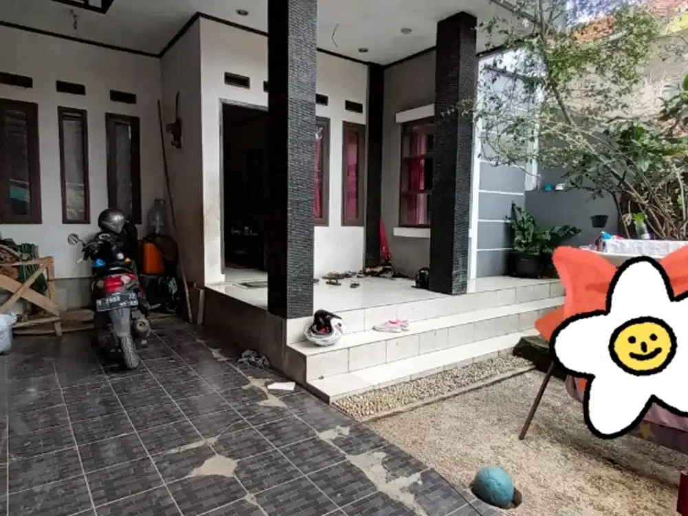 Di jual rumah lokasi mainroad cocok untuk buka usaha  di pasir honje