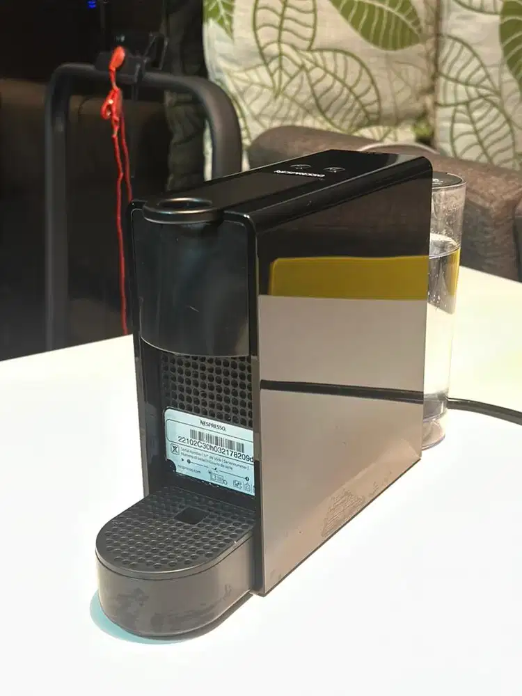 Nespresso Essenza Mini (used)