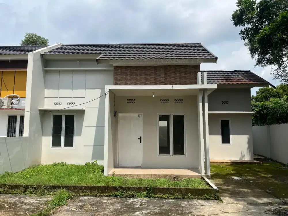 Dijual cepat karena pindah tempat kerja