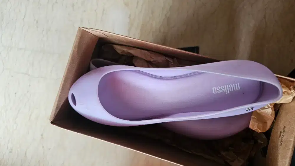 Sepatu merk Mellisa