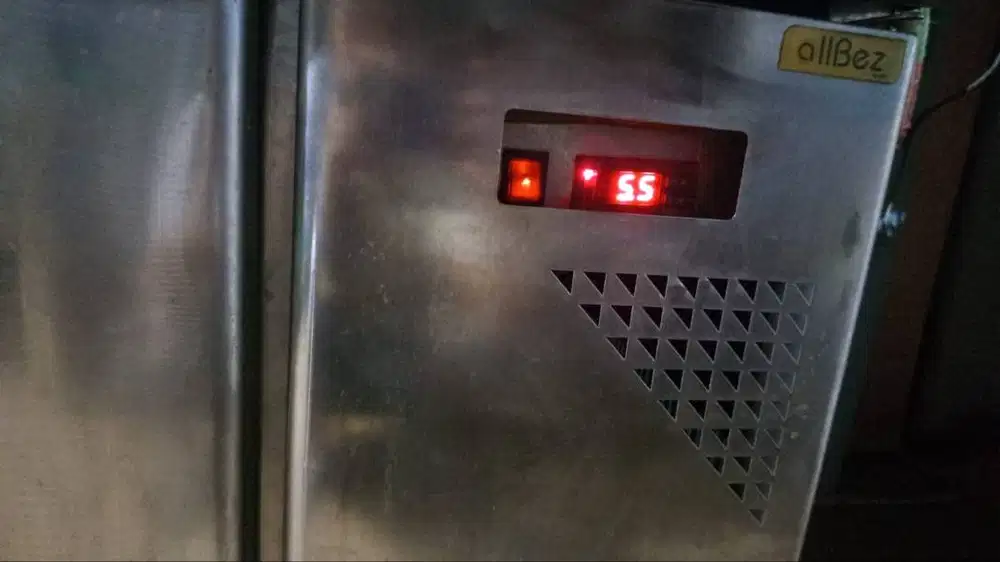 Chiller Merk Allbez 2 Pintu