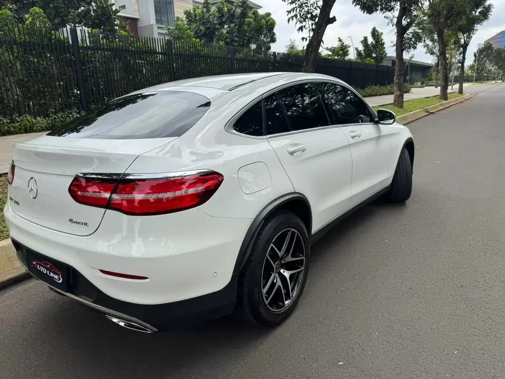 mercedes glc300 glc 300 coupe 2019 reg 2020 fisrt hand!low km!perfect!
