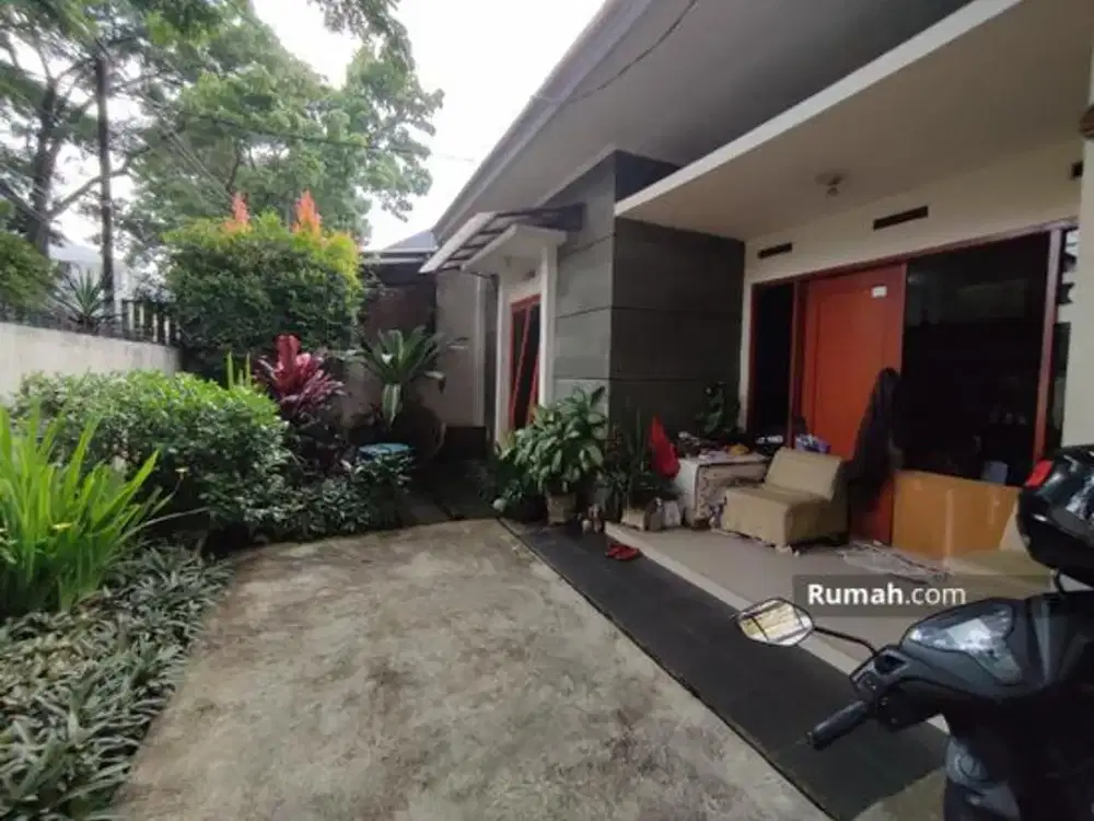 2,7M nego Dijual Rumah sayap Buah Batu dekat kancra lt 213 lb 150