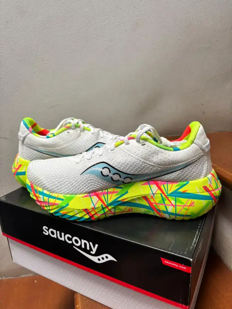 Saucony Kinvara Pro Tokyo Edition