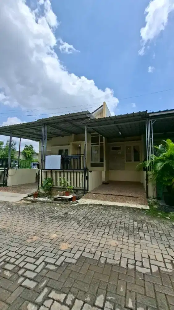Disewakan Rumah Villa Bukit Tirtayasa