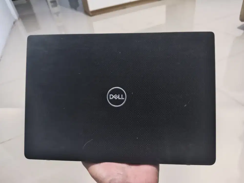 Laptop Dell Latitude 7300