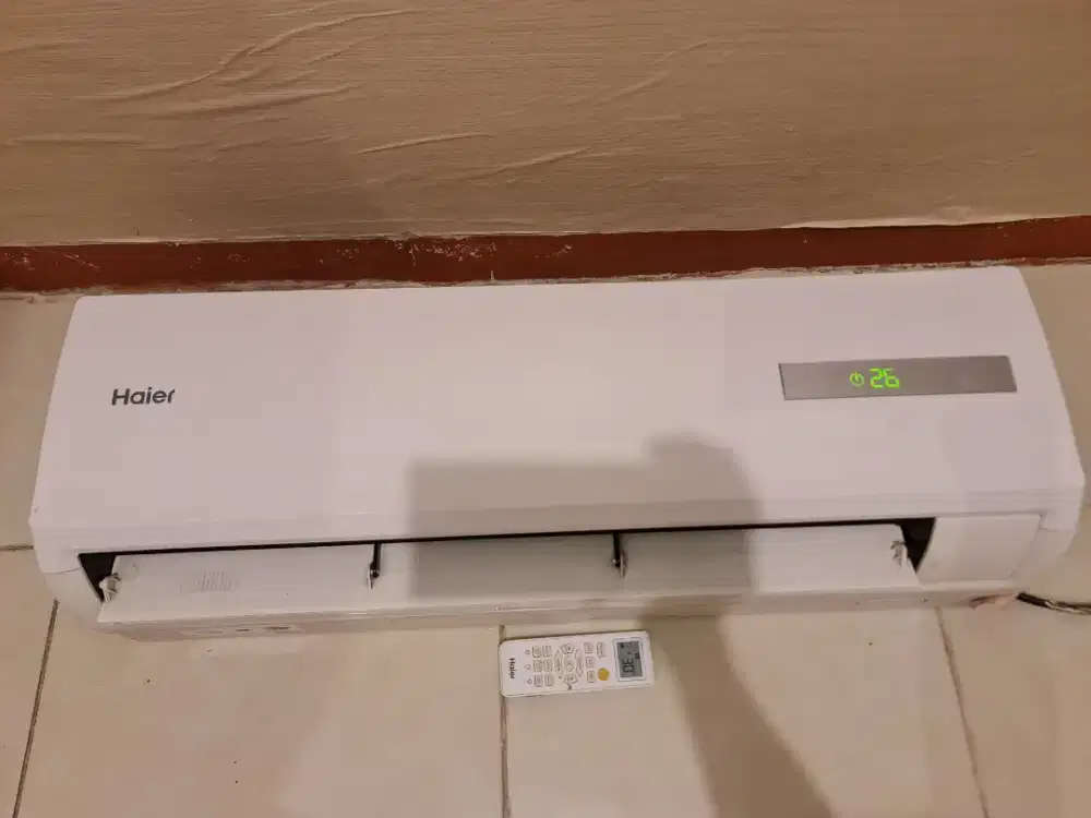 Ac Haier 1/2pk indoor ac
