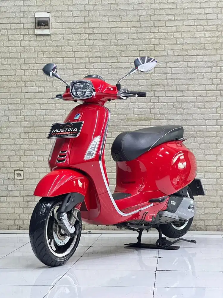 Vespa Sprint 150 Iget ABS 2021 Low KM - Zaky Mustika