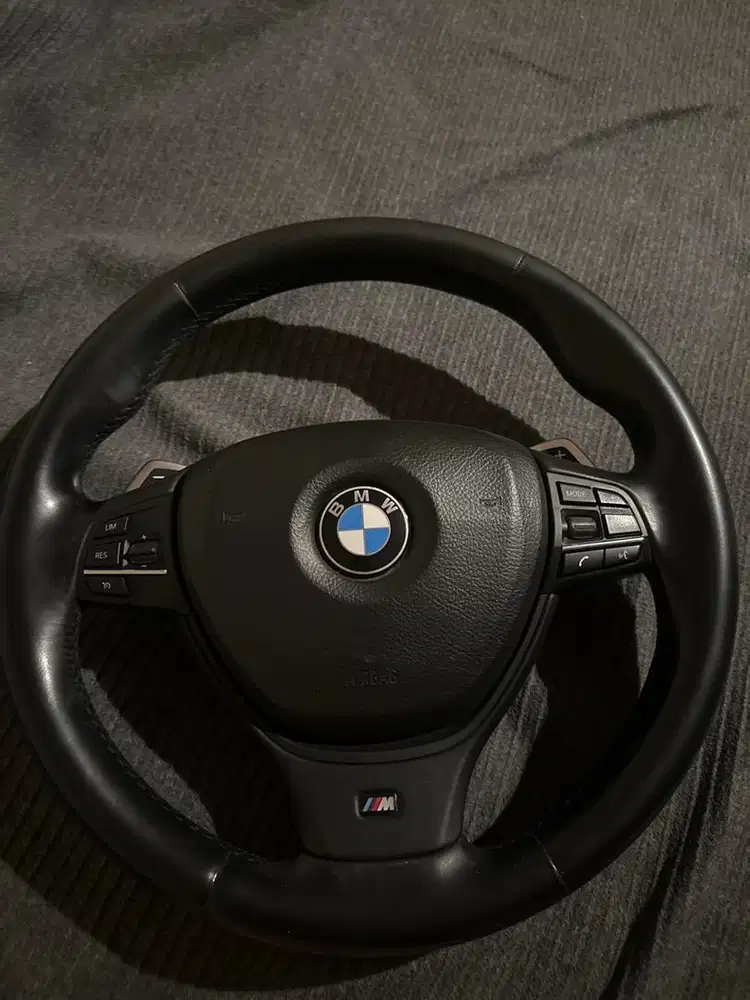 Bmw F10 M-sport steering wheel.