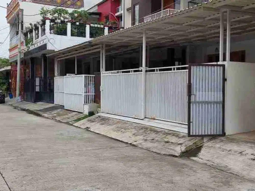 dijual rumah 2 lantai di harapan indah 2, bekasi barat