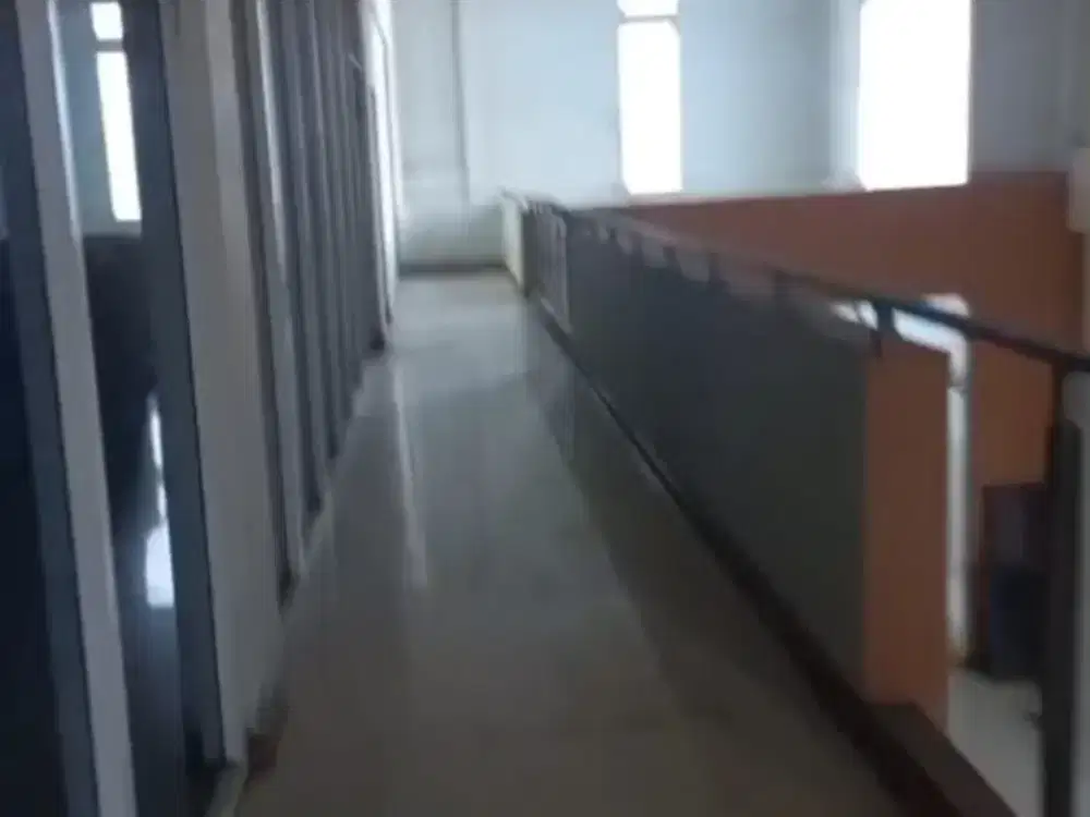 Disewakan Gudang Zona Kuning Lokasi Strategis Semarang Luas 5000m2