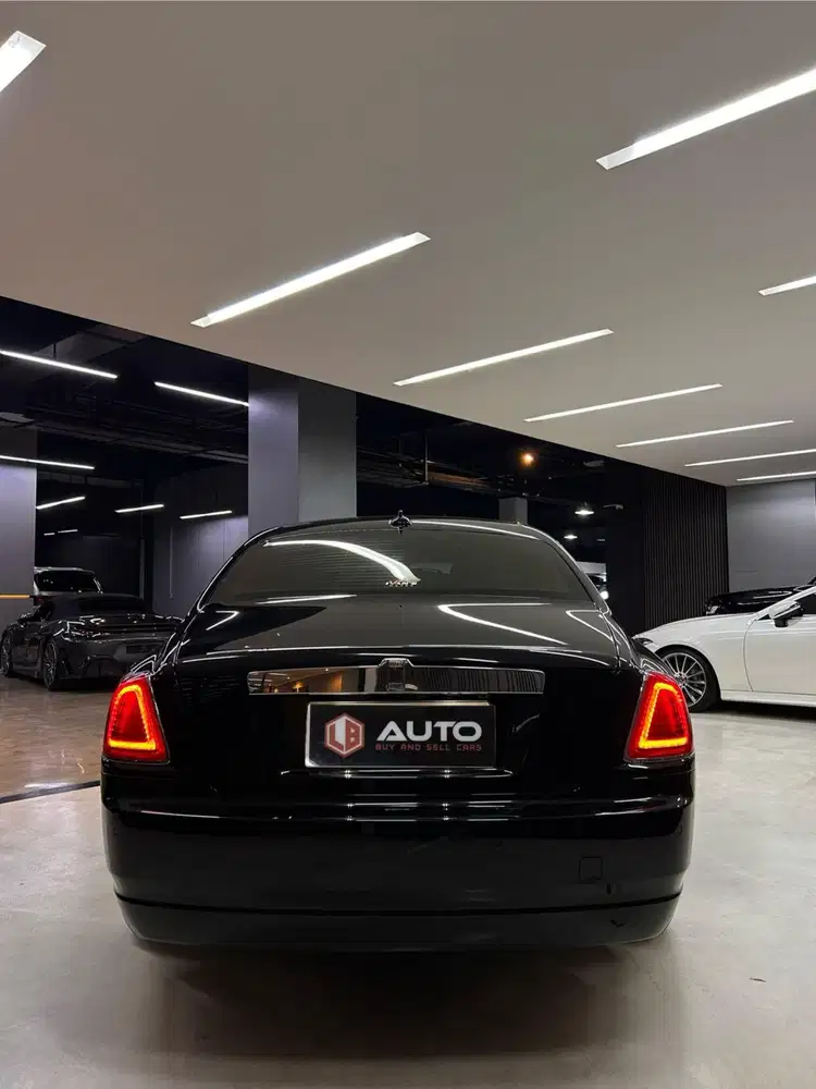 Rolls-Royce Ghost Extended Wheelbase EWB 2012 Hitam B2260SMJ Km7rb