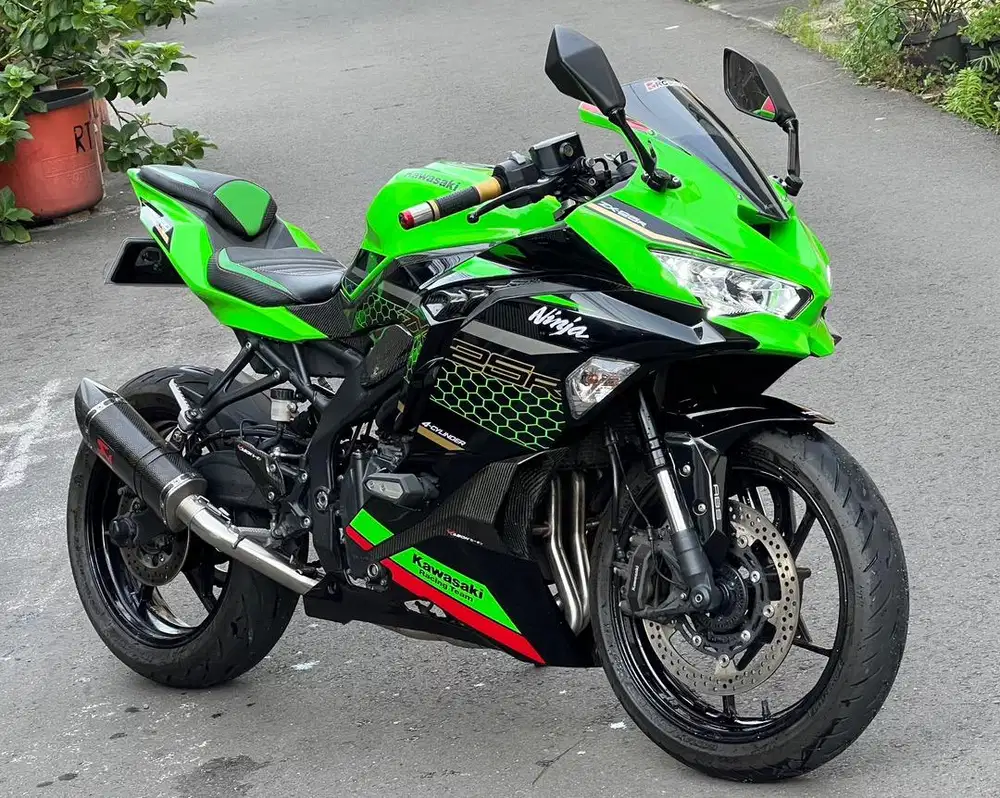 Kawasaki ZX25R low KM 7rb Like new ABS QS KRT 2020 zx 25 zx25 25r