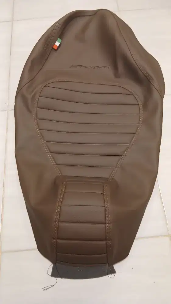 Sarung/Cover jok motor stylo 160 abs coklat (pasang steples)