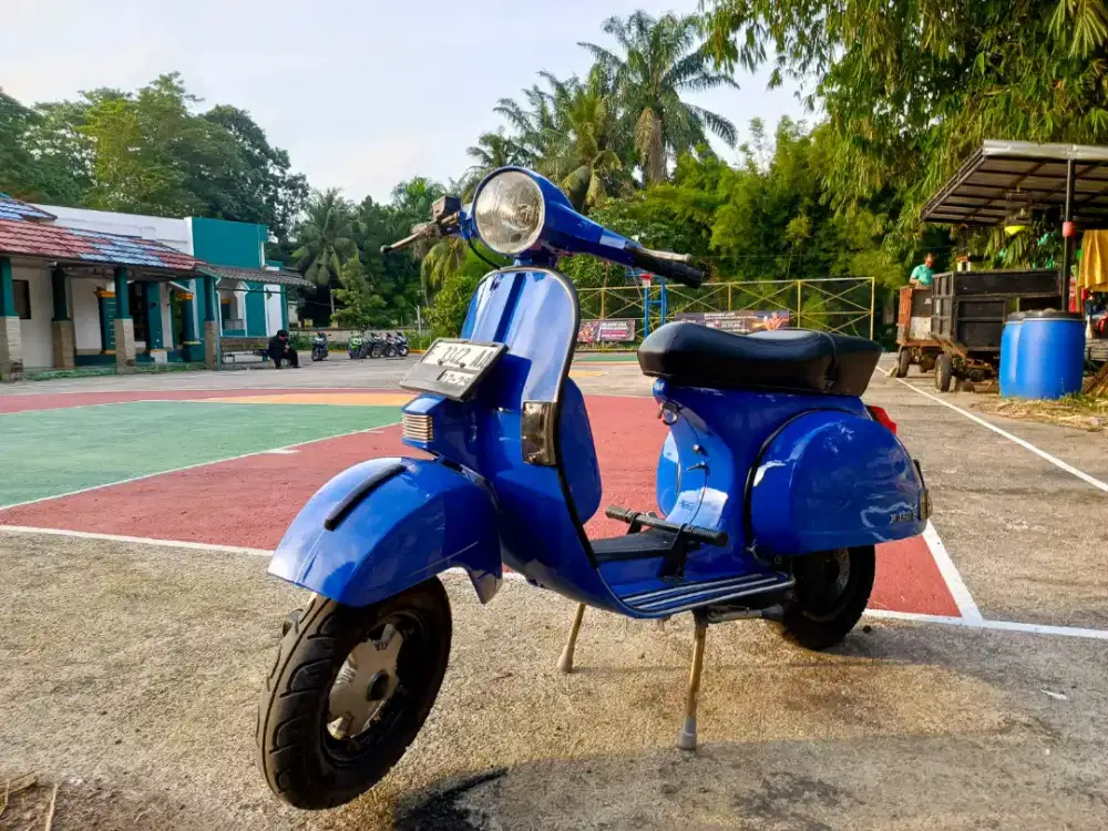 Vespa PX150 th 1981