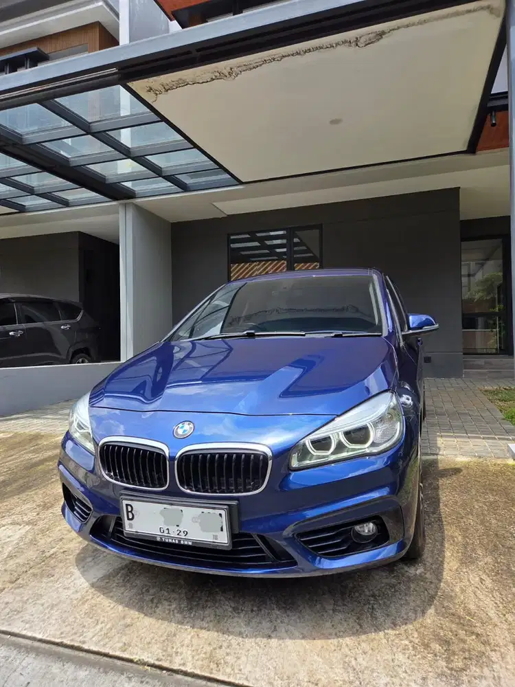 BMW 218i 2015 KM 11.000 Simpanan Meditteranean Blue