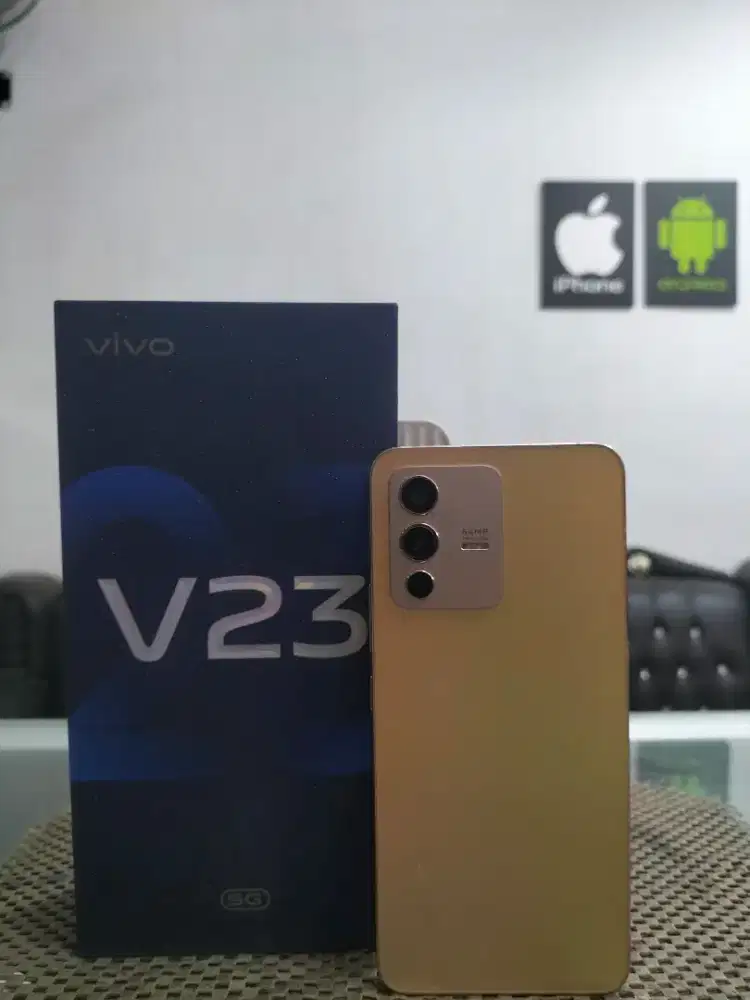 Vivo V23 5G Sunshine Gold 8/128GB Full Set original (Ganti Lcd)