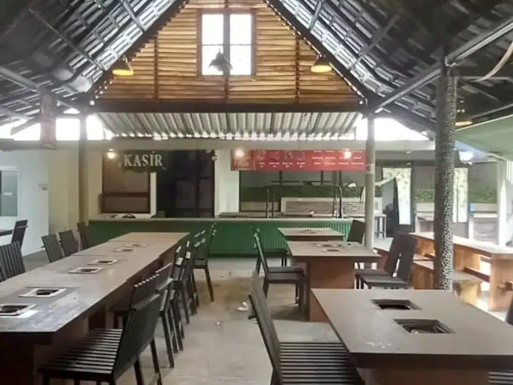 Disewakan Ruang Usaha ex Resto, lokasi paling strategis mainroad Antapani Bandung