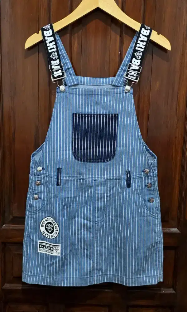 Overall jeans branded