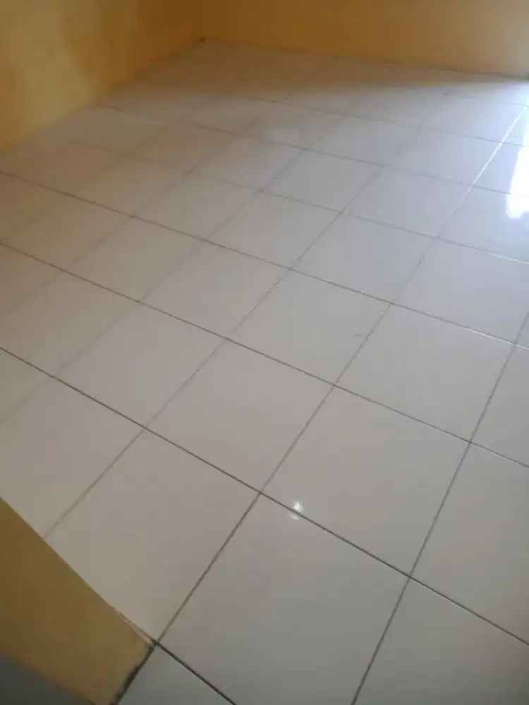 Sewa Kontrakan 3 Petak AC Cibinong