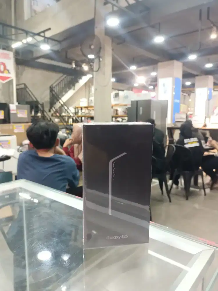 SAMSUNG S25 BASIC CUMA 12.699K CICILAN 0%