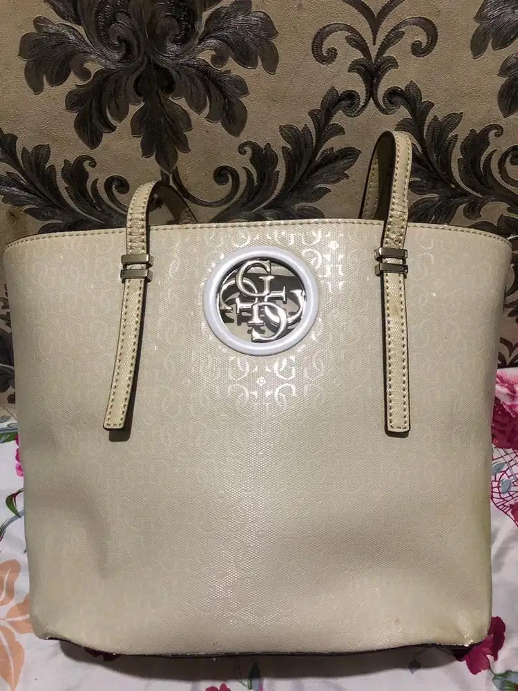 Tote bag GUESS offwhite glossy