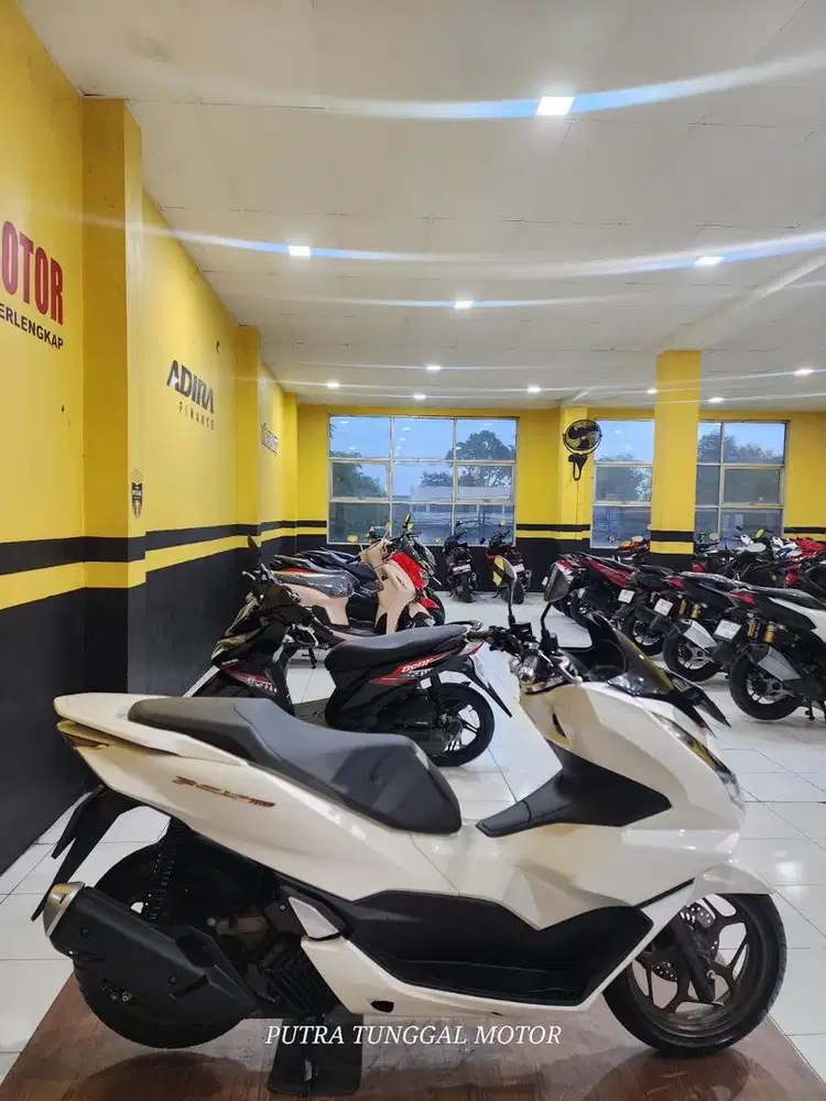Jual cash kredit pcx 160 abs km low
