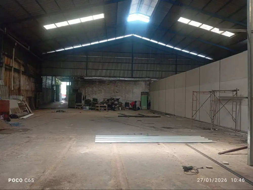 Gudang Strategis di Mainroad Cimareme Padalarang