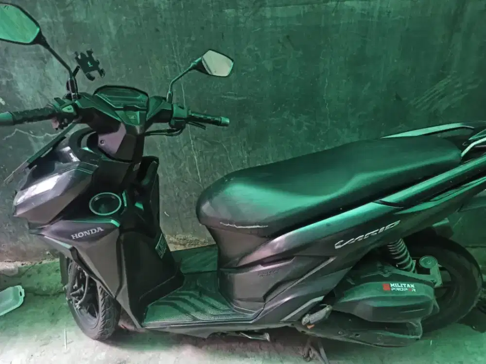 Vario 125 tahun 2021
