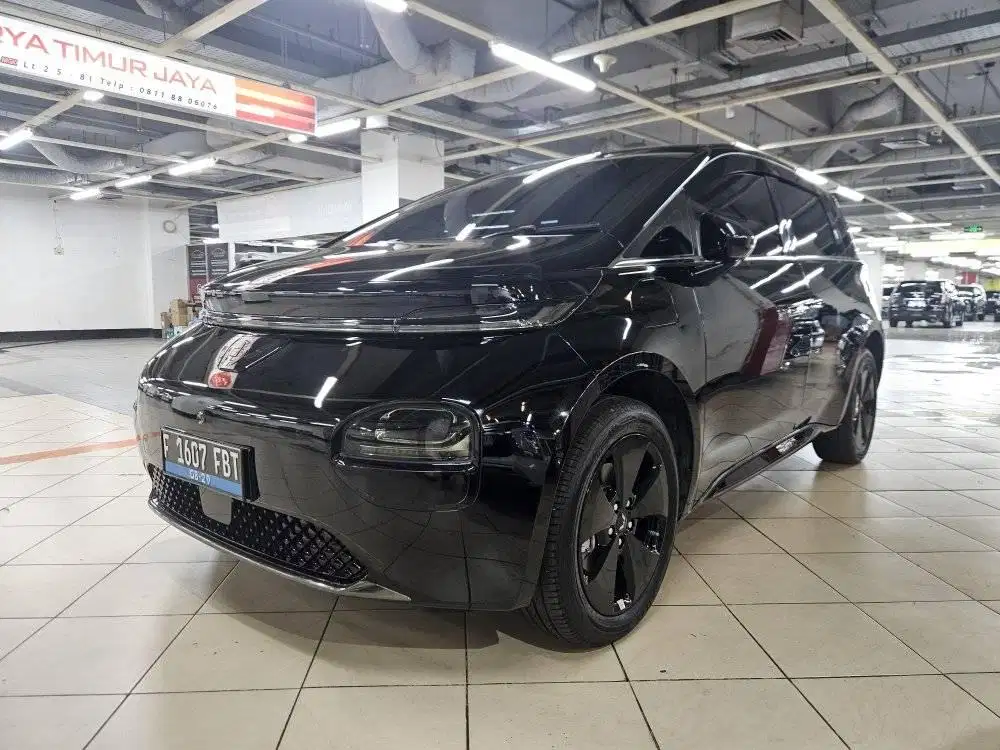 Wuling Cloud EV 2024 AT Hitam