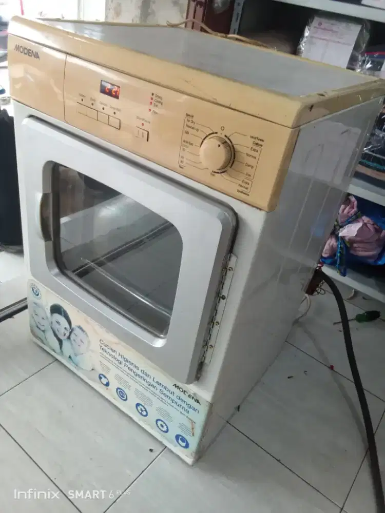 Jual mesin pengering Laundry merek modena.